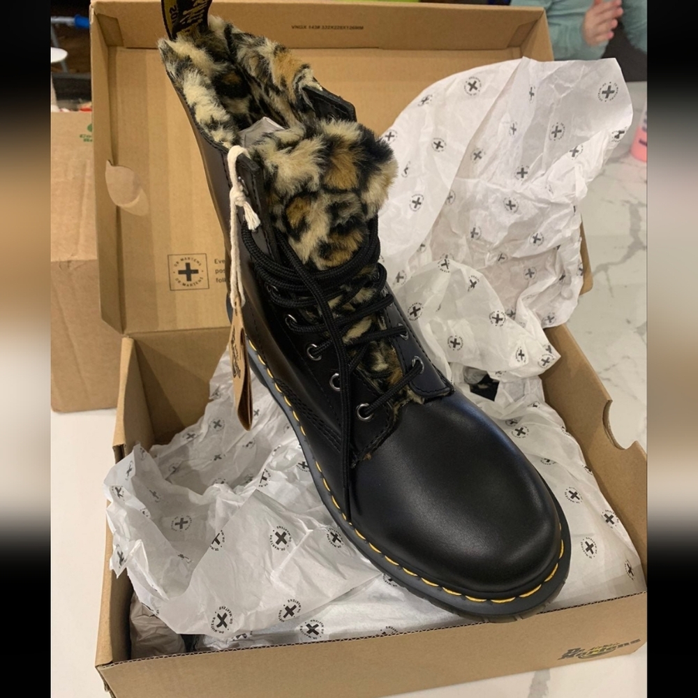 Doc Marten boots sz 9